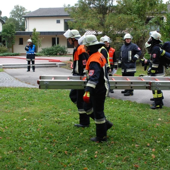 20131004_einsatzuebung_schule_3.jpg