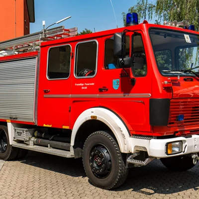 Ehemaliges Fahrzeug: TLF16/25